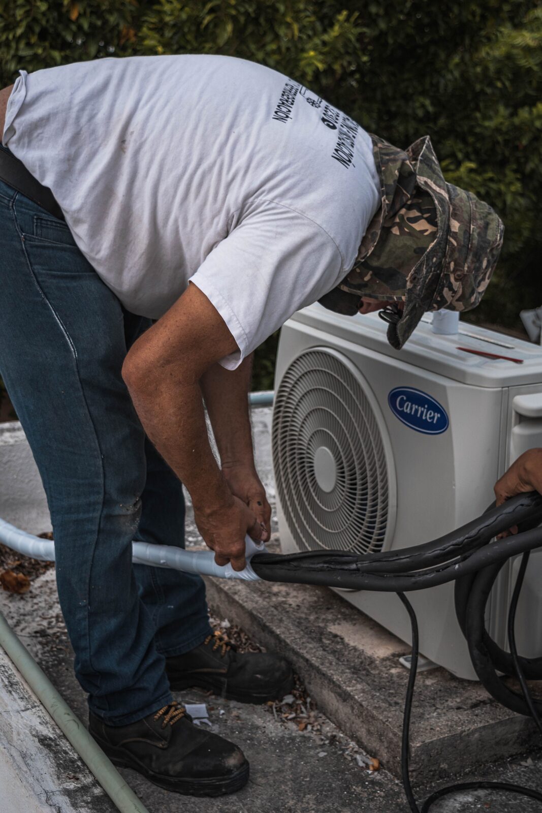 HVAC unit service and repair