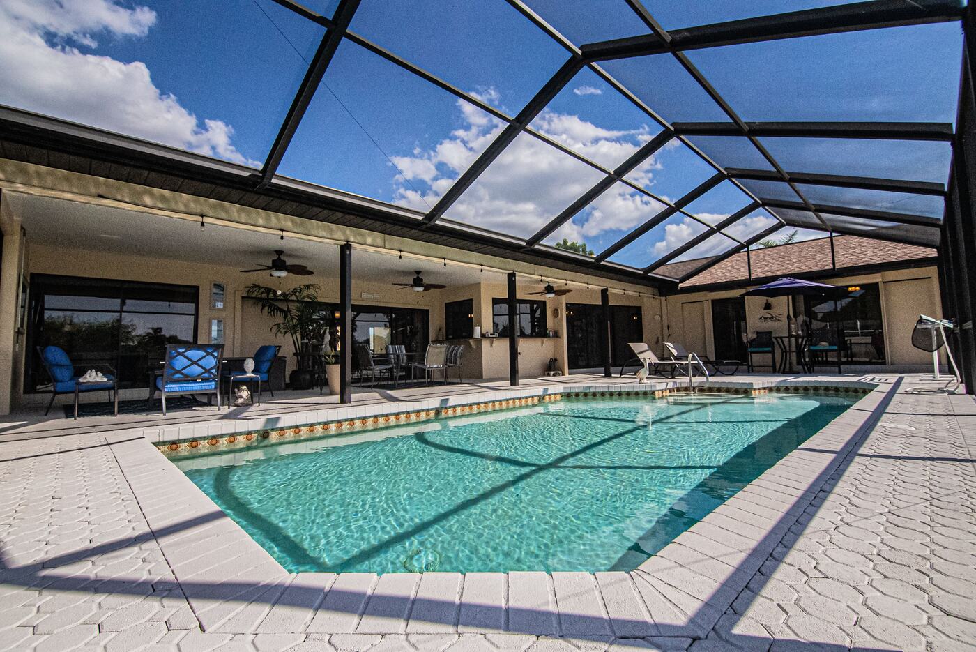 Screen and pool enclosure repair